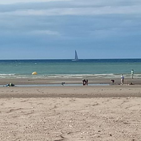 Chambre Avec Salle D'Eau Privative Dunkirk Bagian luar foto
